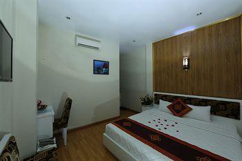 Little Hostel Hanoi